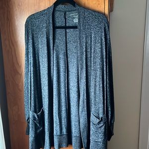 American Eagle Grey open cardigan with pockets